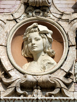 Faces